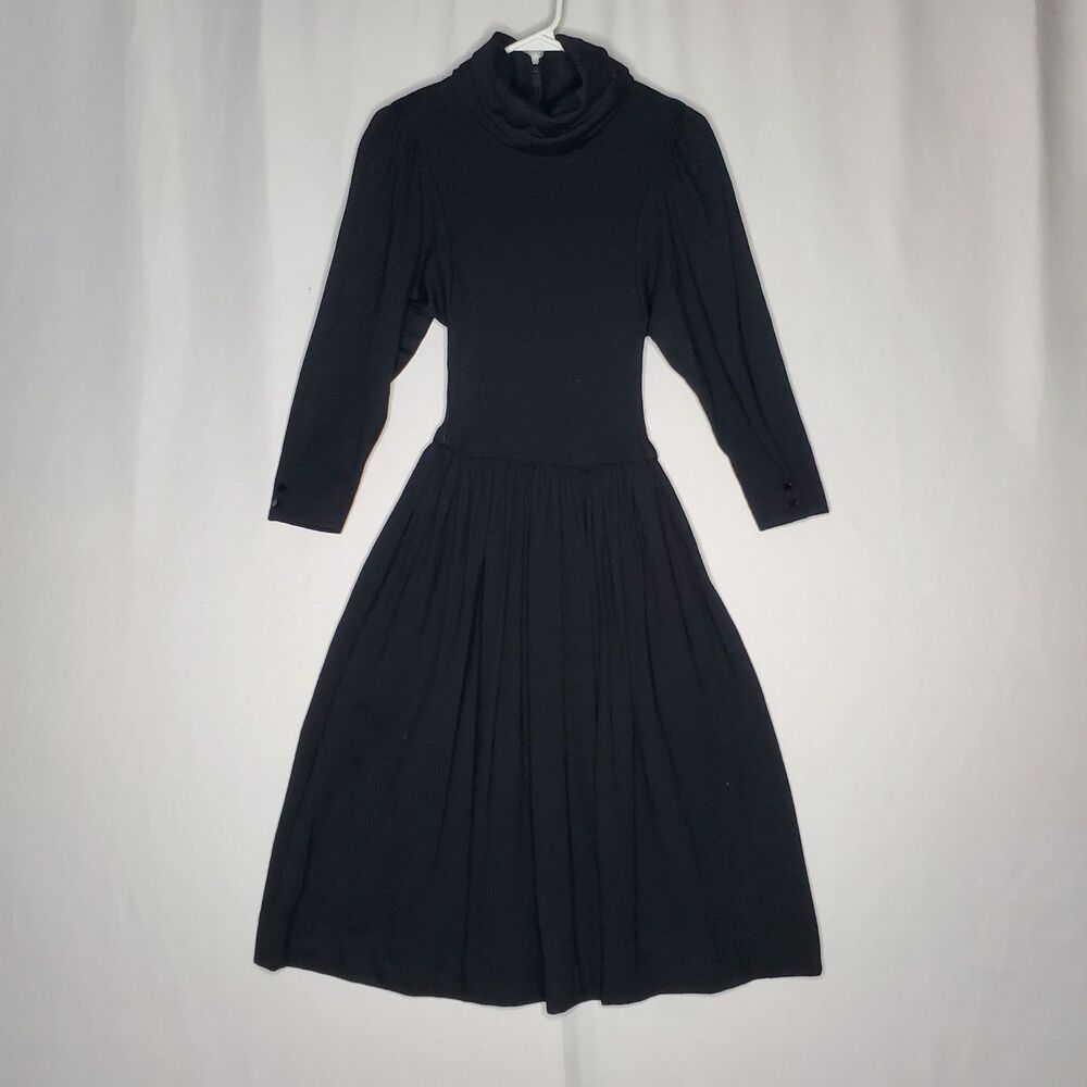 Ronnie Heller True Vintage Wool Sweater Dress 10 Rib Turtleneck Quiet Luxury 70s